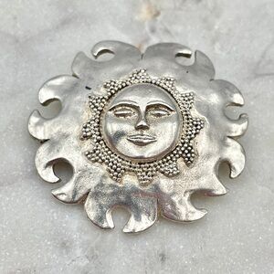 Vintage 80s Venue USA Silver Tone Sun Face Brooch Celestial 2” Signed